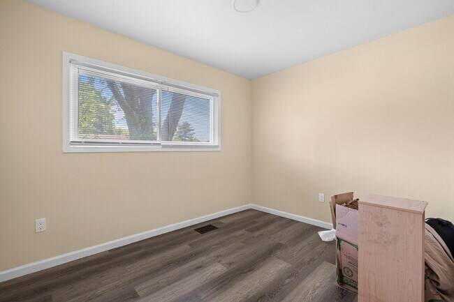 Building Photo - 1230 Gridley