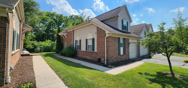 Foto del edificio - 152 Legacy Park Cir