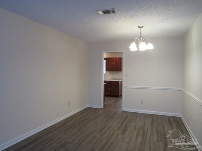 Building Photo - 4548 Tradewinds Dr