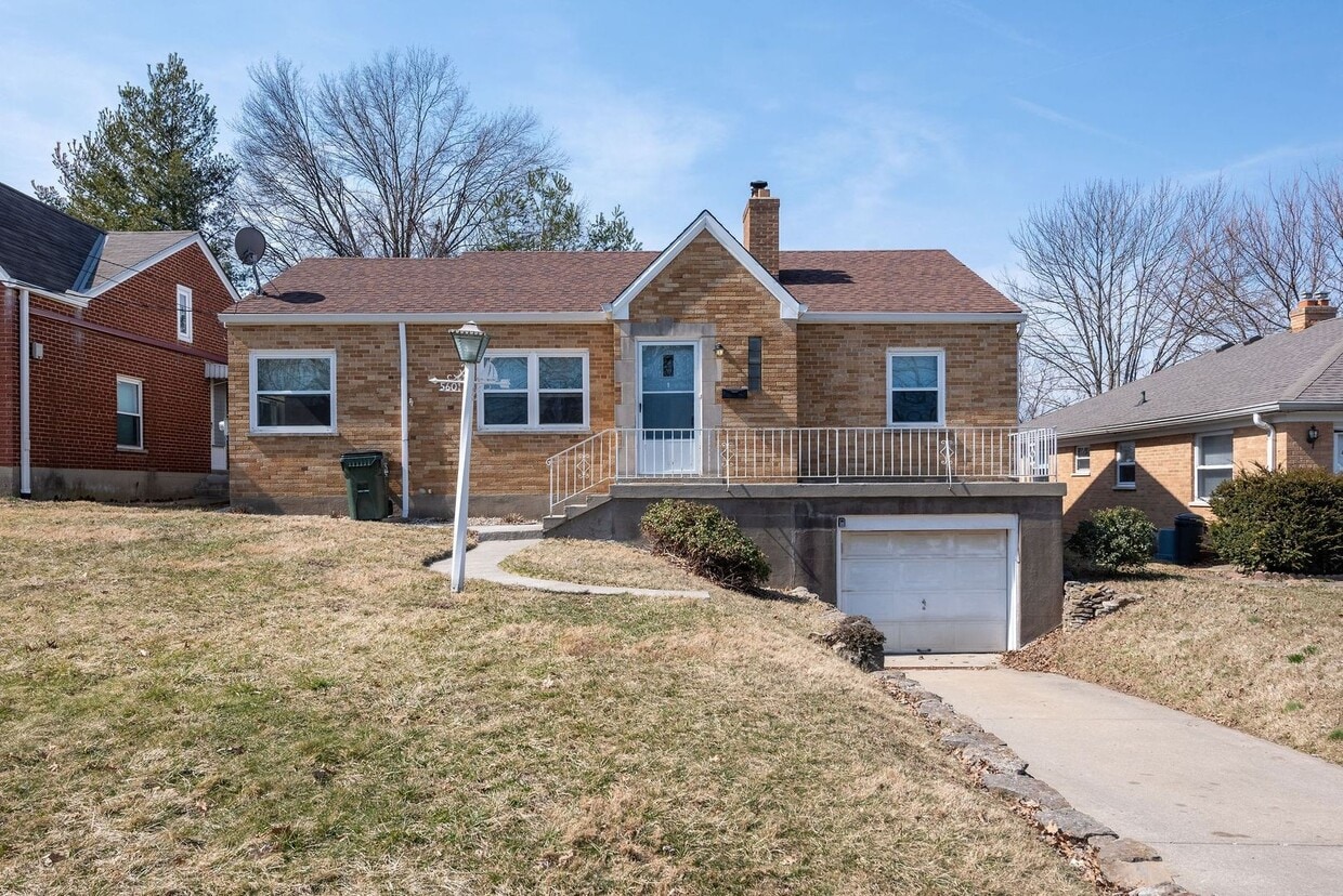 MONFORT HEIGHTS3 BEDROOM 1 BATH BRICK RAN... House Rental in