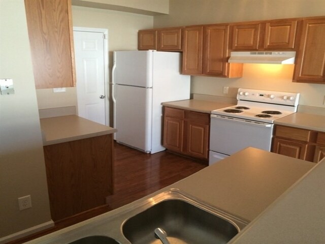 Foto del edificio - 2705 Red Ruby Ln