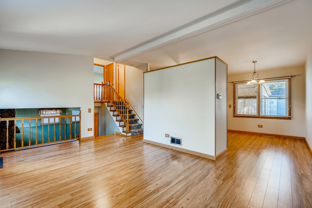 Foto principal - 2316 E Grand Ave
