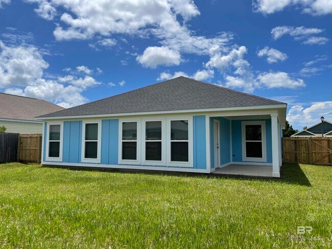 Building Photo - 17417 Tallasee Blvd