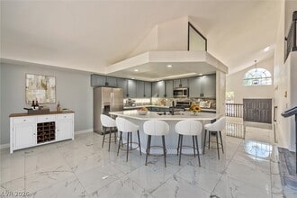 Building Photo - 7321 Bush Garden Ave