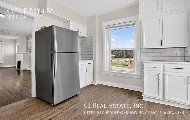 Foto del edificio - 4121 E 56th St