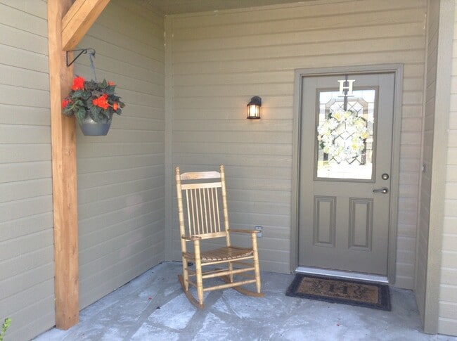 Building Photo - Quality Home Management
