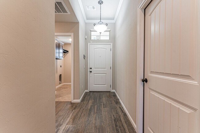 Building Photo - COOMING SOON! Beautiful 3BR Home with Open Floor Plan & Outdoor Fireplace