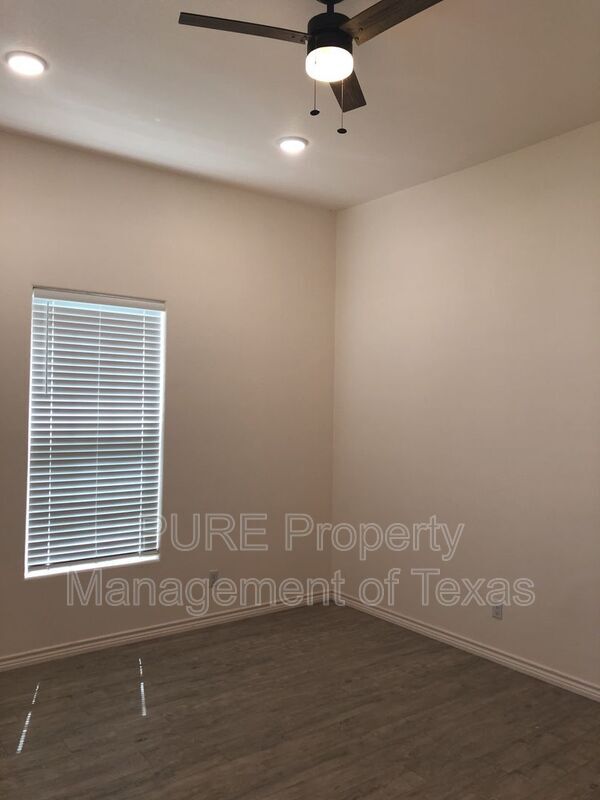 Foto del edificio - 415 Davis St