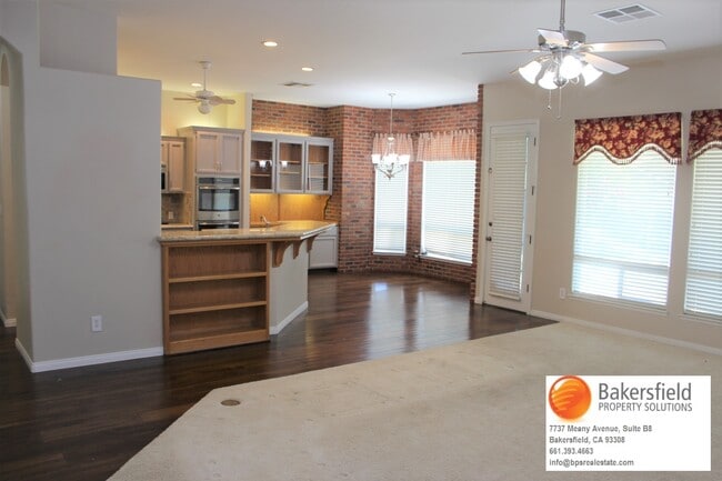 Building Photo - 12217 Tule River Way