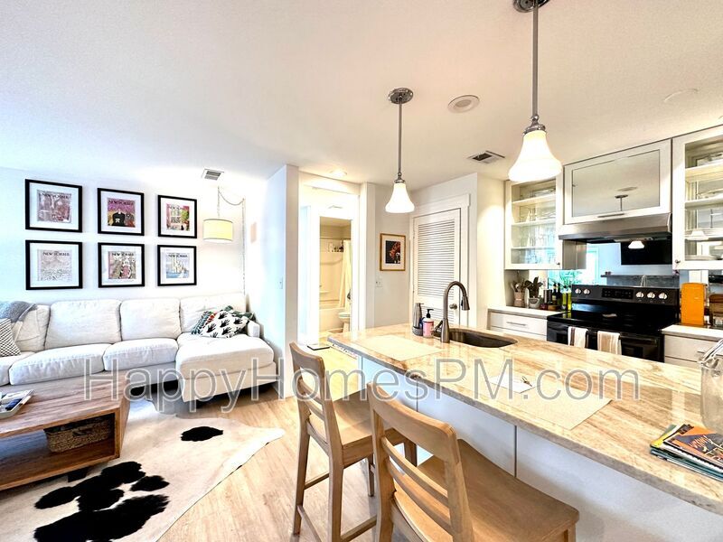 Foto principal - 278 Alexandra Dr