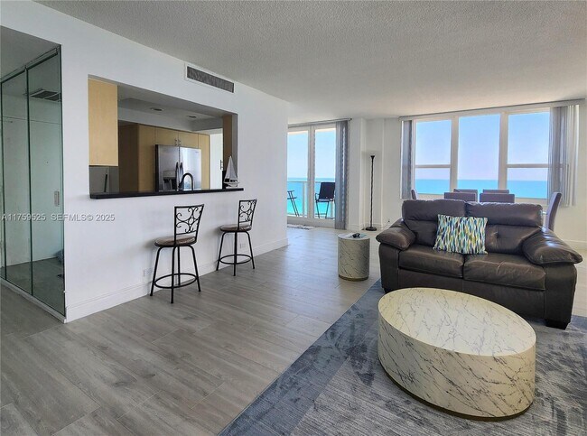 Foto del edificio - 3505 S Ocean Dr