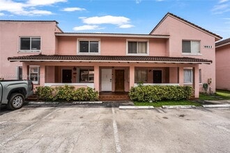 Building Photo - 8033 Lake Dr