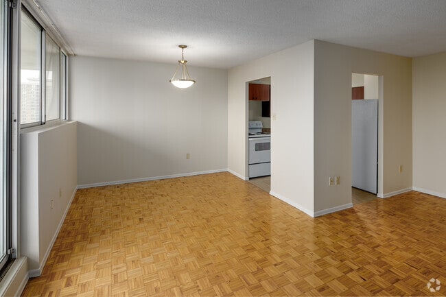 2 BR, 2 BA - 905 SF - Two Ten Apartments