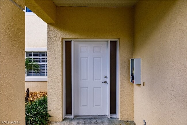 Building Photo - 8355 Mystic Greens Way