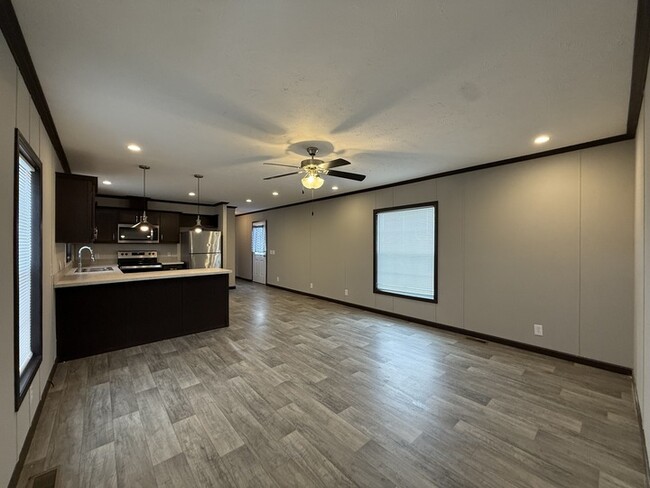 Foto del edificio - 10610 State Rte 762