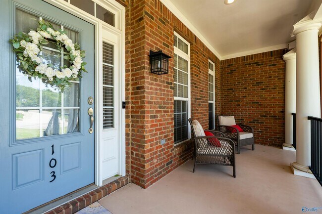 Foto del edificio - 103 Wickerberry Ln