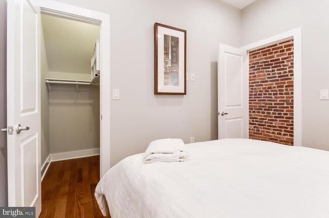 Foto del edificio - 30 Hanover Pl NW