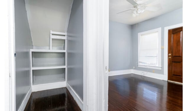 Building Photo - 208 E Arsenal