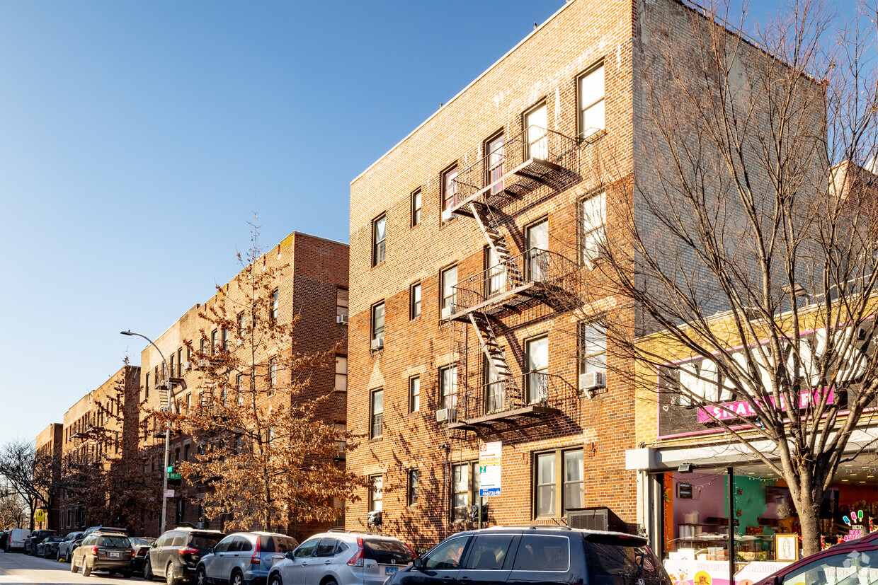 9405-9419 35th Avenue - 94-05-94-19 35th Ave
