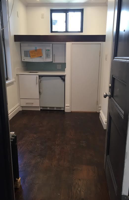 Primary Photo - 102 Greenwich Ave