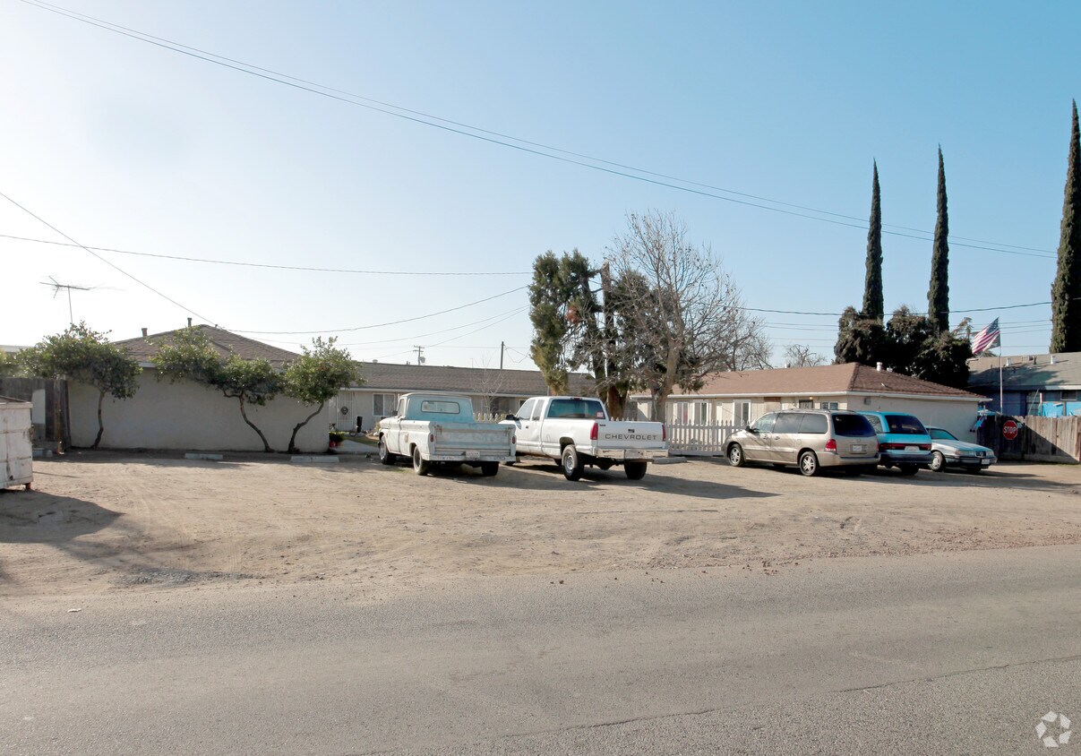 Primary Photo - 1628 Evans Rd