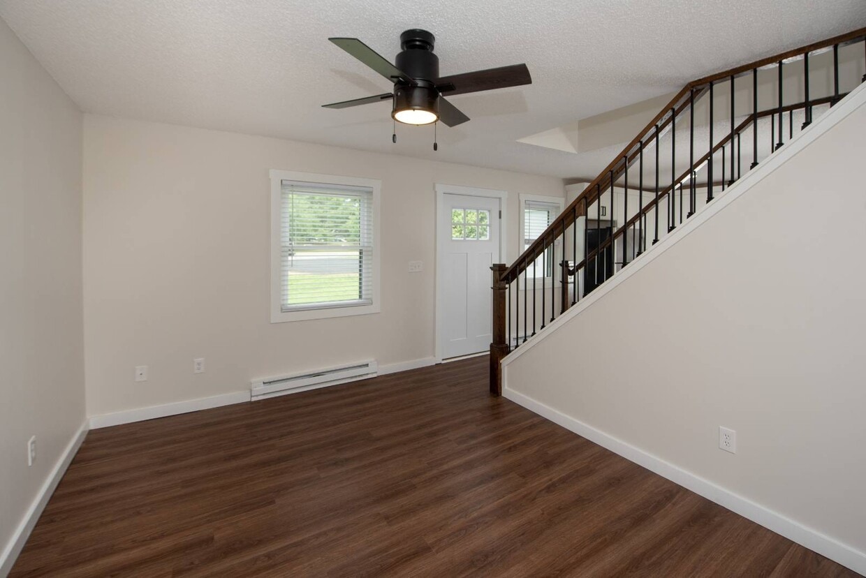Primary Photo - 14 Kirby Rd