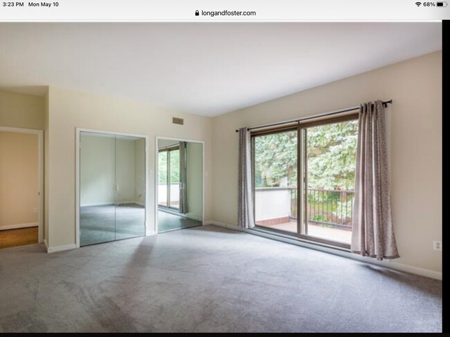 Master bedroom w/ en-suite - 11 Dezac