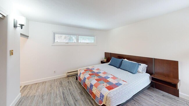 Foto del edificio - 39371 US-6