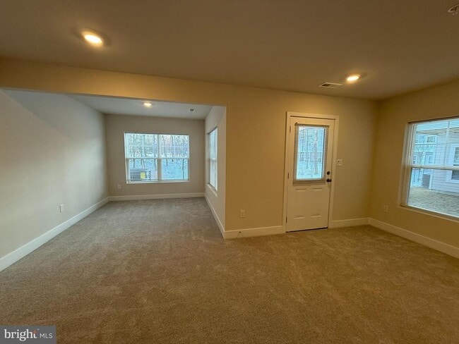 Building Photo - 6828 Winterhill Ln