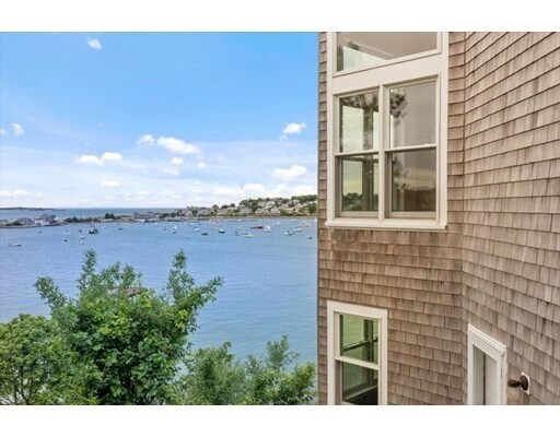 Building Photo - 5 Spinnaker Hill Ln