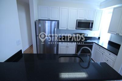 Building Photo - 1 bedroom in Cambridge MA 02138