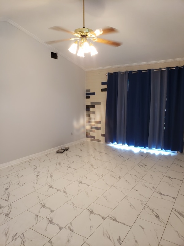Building Photo - 4359 Montclair Cir E