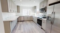 Primary Photo - Room in 6 Bedroom Apartment at 1409 Jeffer...