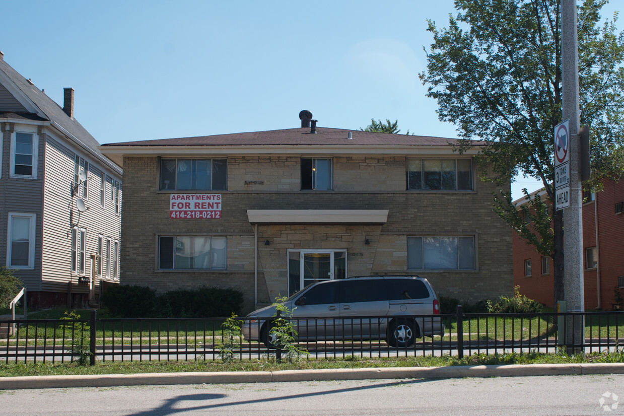 Primary Photo - 754 S Layton Blvd