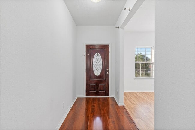 Foto del edificio - 3117 Cambridge Meadows Ln