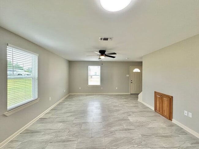 Foto del edificio - Country Hills Duplexes – Unit 1 | Brand-Ne...