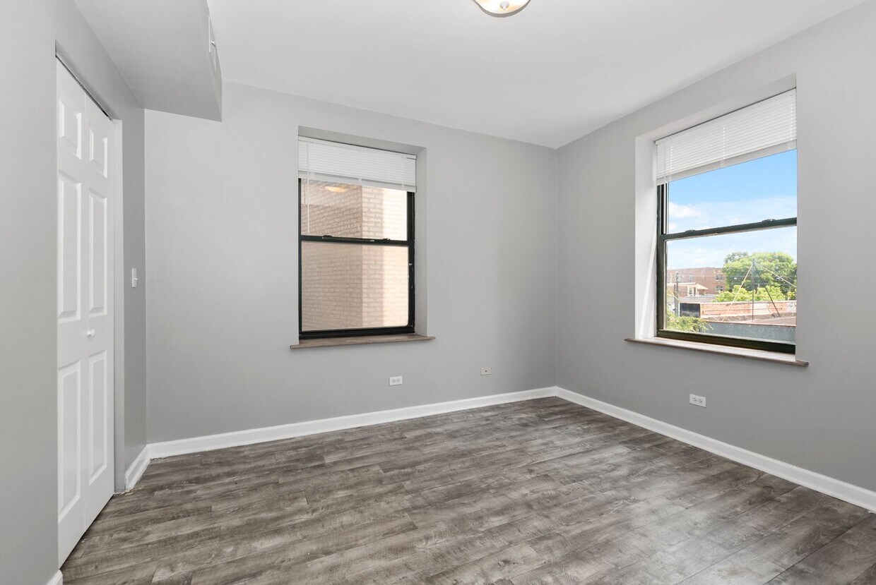 Primary Photo - 2-Bedroom in Chicago’s historic South Shor...