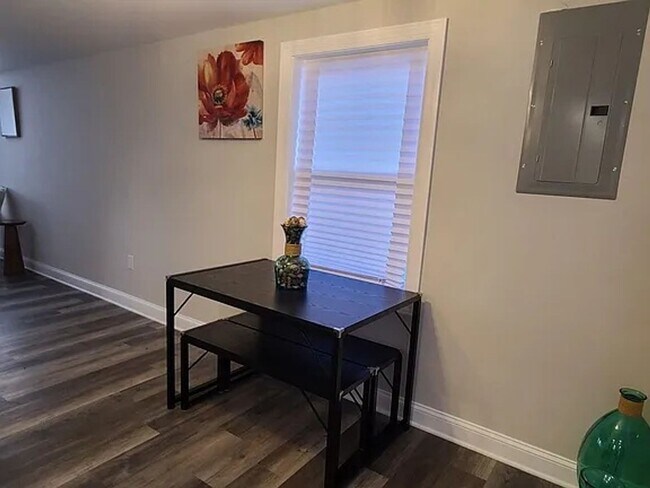 Foto del edificio - Charming 3BR Townhome in Hyattsville - Per...