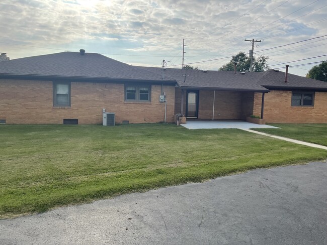 Rear - 1510 E Morgan St