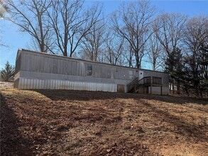 Building Photo - 129 Elza Dr