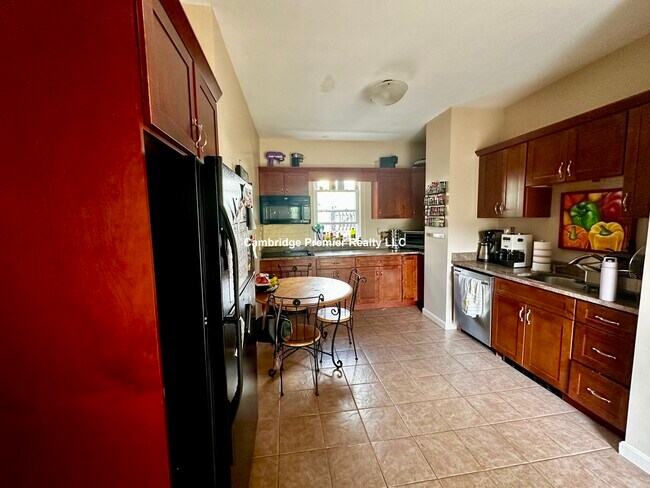 Foto del edificio - 74 Mount Vernon St