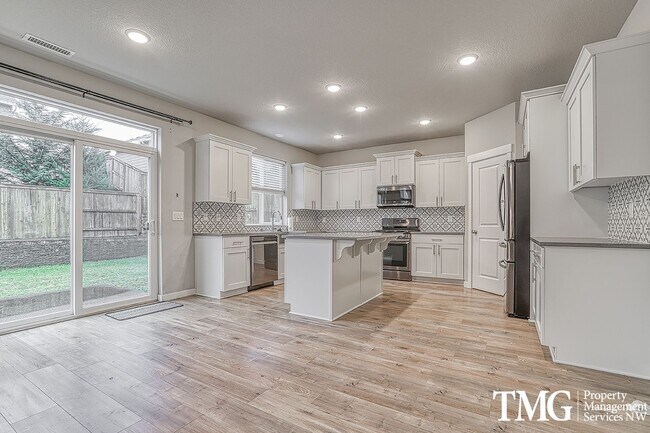 Foto del edificio - Wonderful 2 Story Home in the Ridgefield/S...