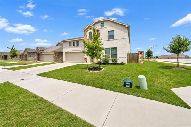 Building Photo - 2600 Starwater Dr