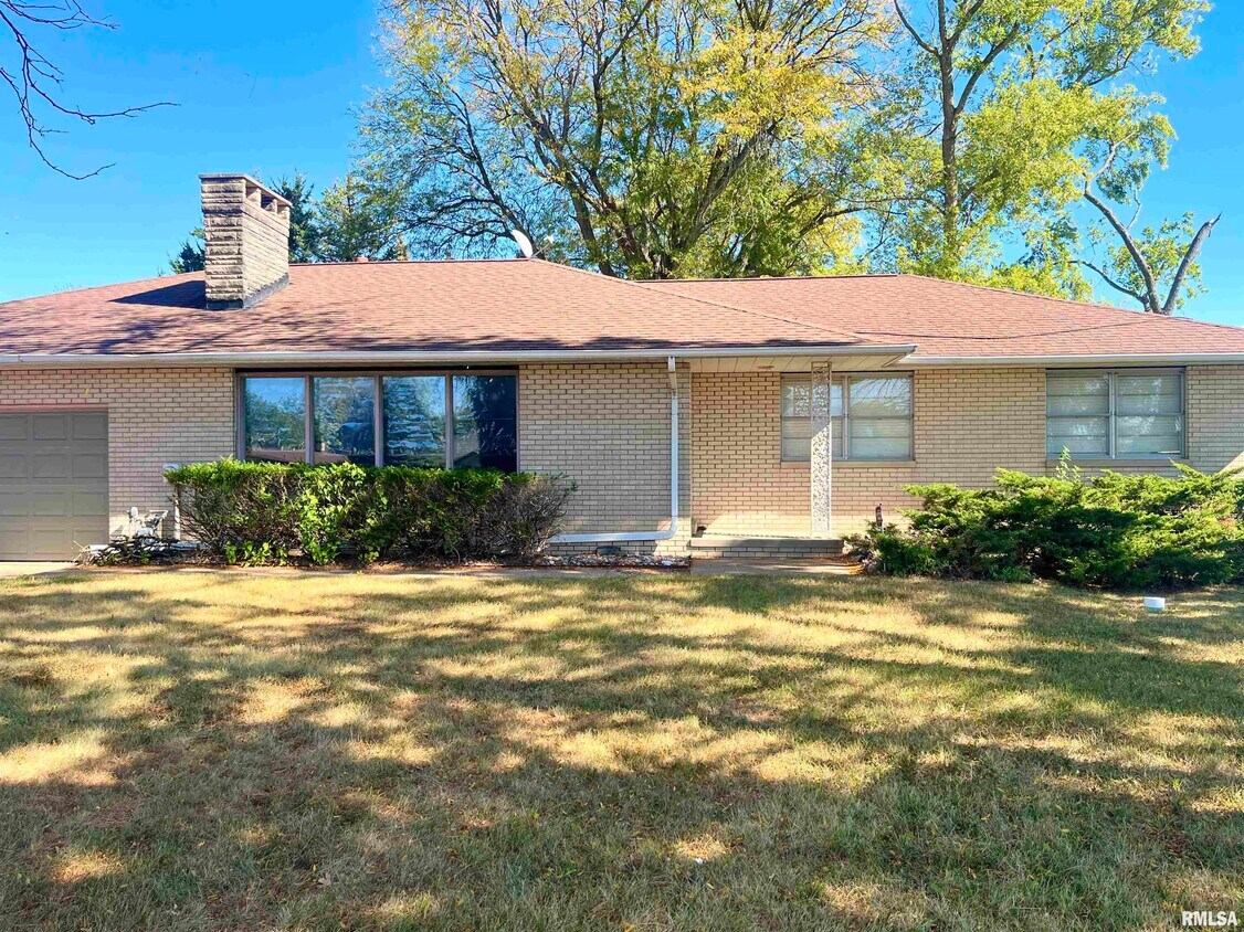 Foto principal - 5004 N University St