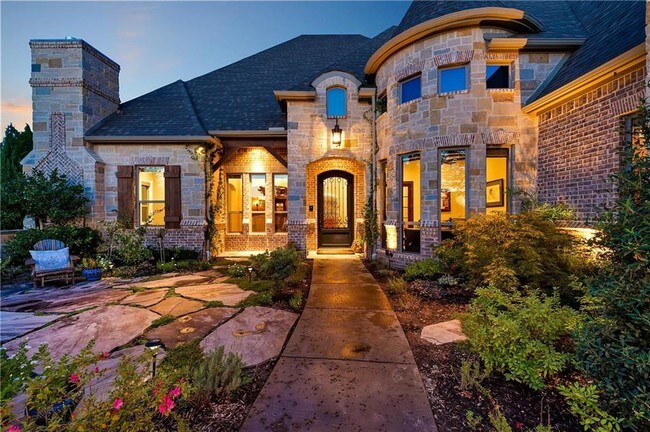 Foto del edificio - 823 S Peytonville Ave