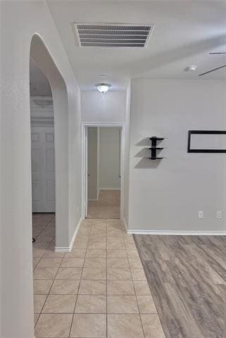 Building Photo - 204 Red Fox Ln