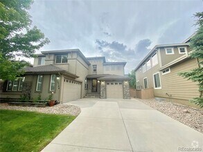 Building Photo - 10786 Glengate Cir