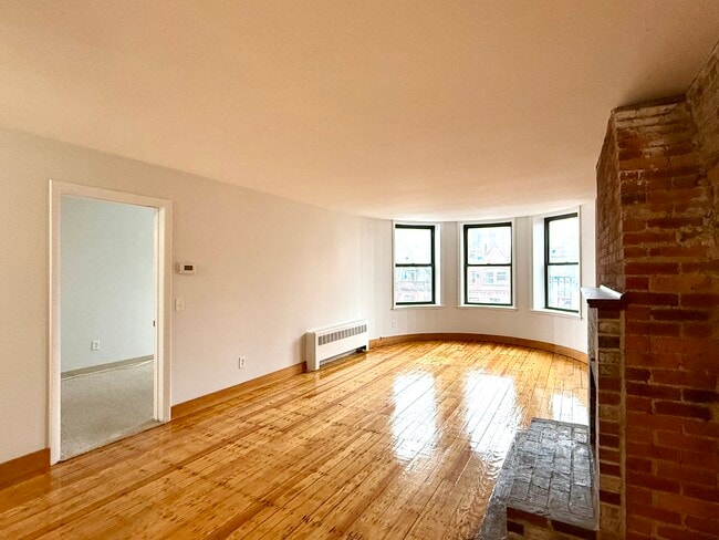 Foto del edificio - 482 Beacon St