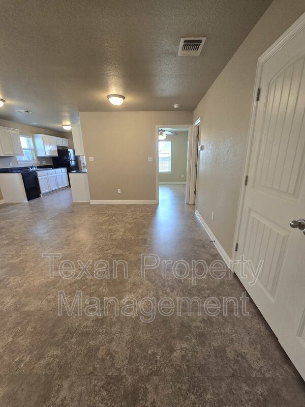 Foto principal - 3007 Weave Ct