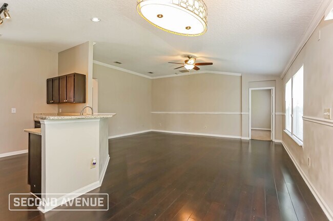 Foto del edificio - 876 Bonaparte Landing Ct